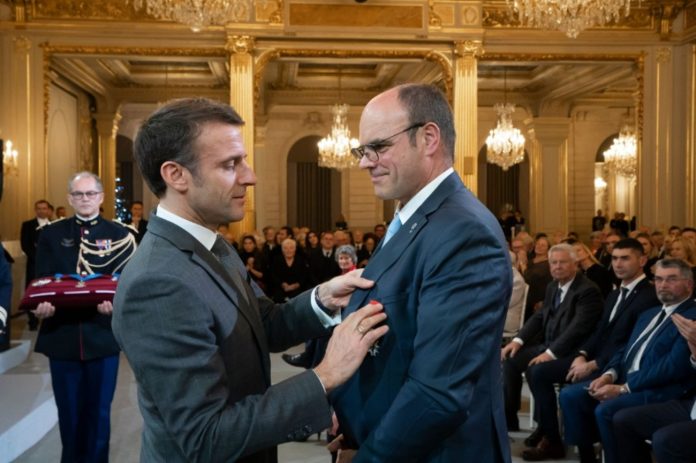 El presidente de la Federación Protestante de Francia honrado con la Legión de Honor
