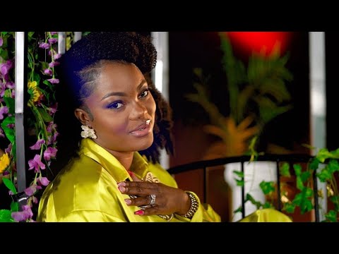 DEBORAH LUKALU – MI LUZ [CLIP OFFICIEL]
