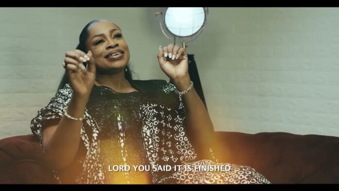 Sinach Remember (video de Youtube, descargar letra)
