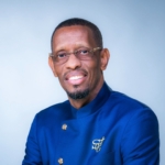 Las declaraciones del pastor Malory Laurent revuelven a los artistas evangélicos
