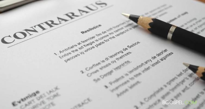 ¿Cuáles son los tipos de contratos en la industria de la música?