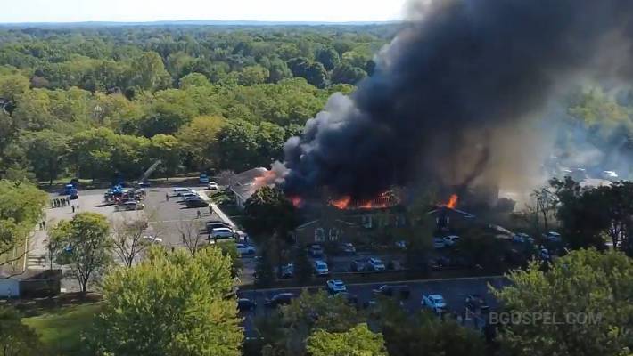 Buroying Shooting en la Iglesia de Michigan Michigan - Balance y reacciones