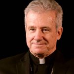 Movilización de Mgr Lépine contra la prohibición de la oración pública