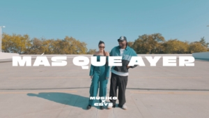 Musiko, @CRYS  - MAS QUE AYER