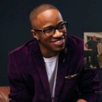 Jon Reddick gana dos discos de oro de la RIAA por sus himnos de alabanza
