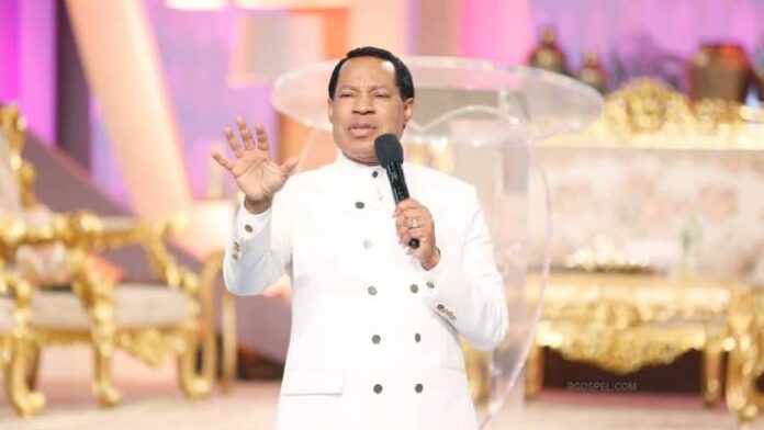 Pastor Chris Oyakhilome, 10 estadios, 11 estadios
