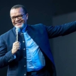 Marcello Tunasi firma un acuerdo con la familia de Blanche Kandolo